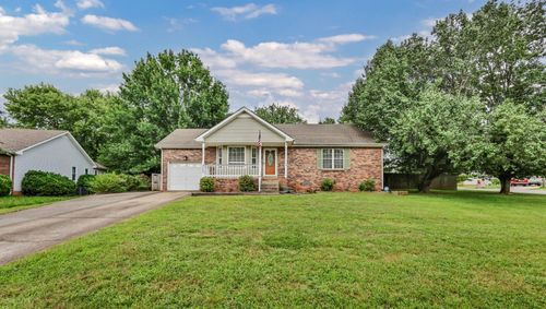 3722 Misty Way, Clarksville, TN, 37042-7277 | Card Image