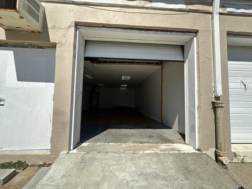 355 W Sunrise Hwy, Freeport, NY, 11520-3120 | Card Image