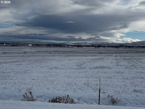 2 Campbell St, Baker City, OR, 97814 | Card Image