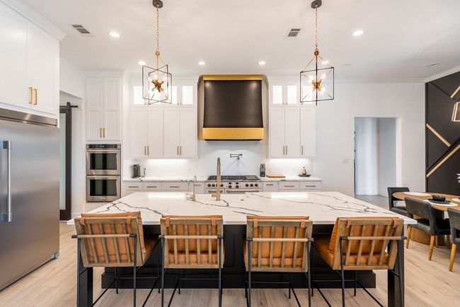 6300 Sister Crk, House other with 4 bedrooms, 5 bathrooms and 4 parking in Midland TX | Image 4