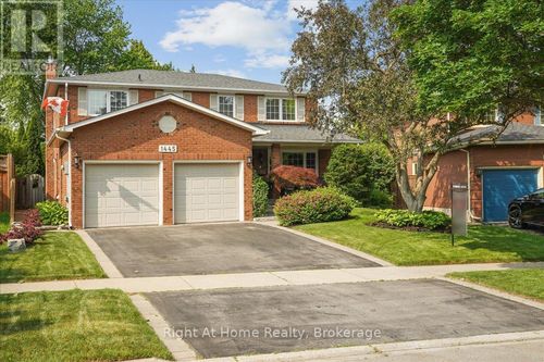 1445 Golden Meadow Trail, Oakville (FA Falgarwood), ON, L6H3G9 | Card Image