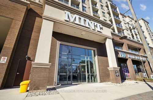 {{alt}} | Card Image