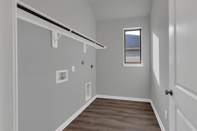 738 Mockingbird Passage Dr, House other with 3 bedrooms, 2 bathrooms and 2 parking in Beasley TX | Image 15