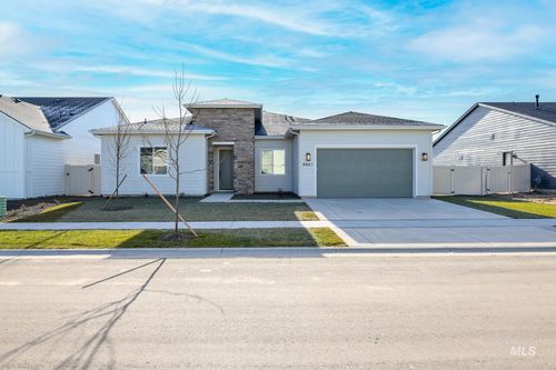 9001 W Moonglade St, Star, ID, 83669-6480 | Card Image