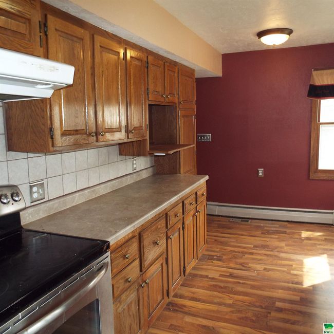 912 5 Th Ave, House other with 3 bedrooms, 2 bathrooms and null parking in Sibley IA | Image 4
