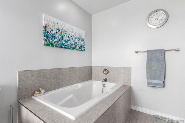 5271 N Mesa Dr, House other with 4 bedrooms, 4 bathrooms and 2 parking in Castle Rock CO | Image 19