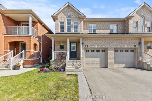 33 Haynes Crt, Niagara on the Lake, ON, L0S1J0 | Card Image