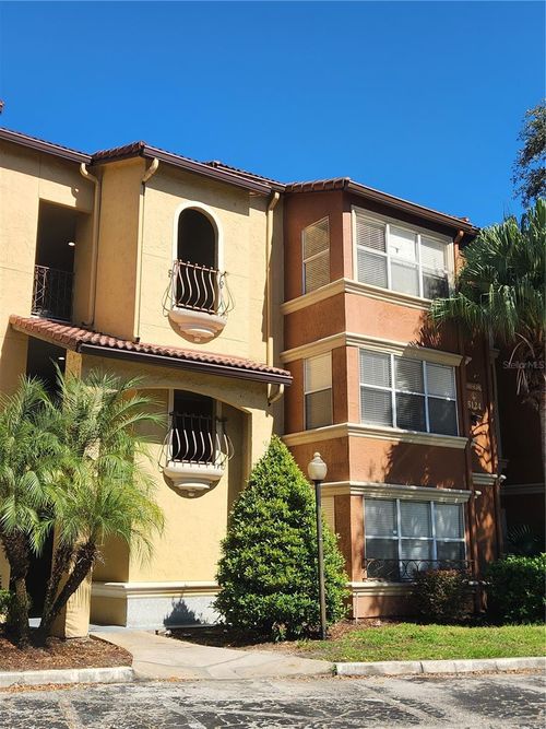 24-5124 Conroy Rd, ORLANDO, FL, 32811-3768 | Card Image