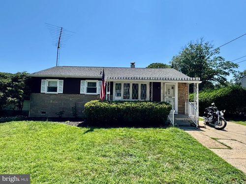 20 Ellis Ave, Burlington, NJ, 08016-3760 | Card Image