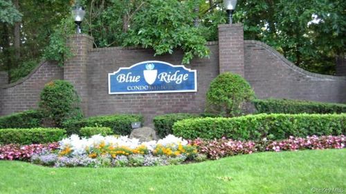 837 Blue Ridge Dr, Medford, NY, 11763-1204 | Card Image