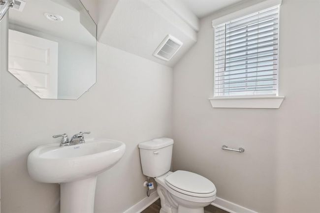 2155 Beachcomber Dr, House other with 3 bedrooms, 3 bathrooms and 2 parking in Kemah TX | Image 12
