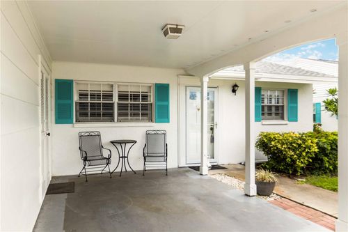 9412 Concord Cir, BRADENTON, FL, 34210-1839 | Card Image