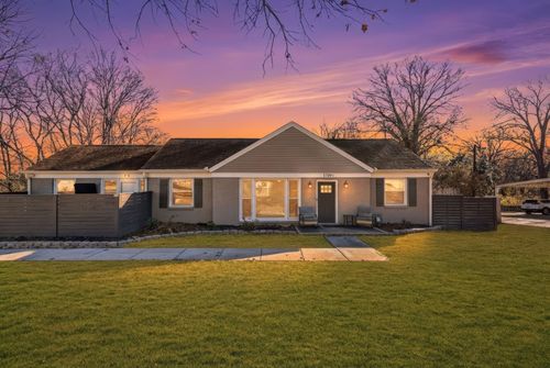 1709 Porter Rd, Nashville, TN, 37206-1215 | Card Image