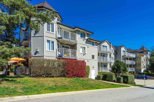 203 - 33669 2 Nd Avenue, Condo with 2 bedrooms, 2 bathrooms and 1 parking in Mission BC | Image 1