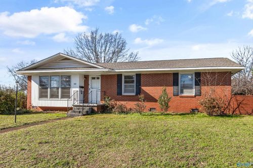 2418 Penn St Sw, Huntsville, AL, 35801-5207 | Card Image