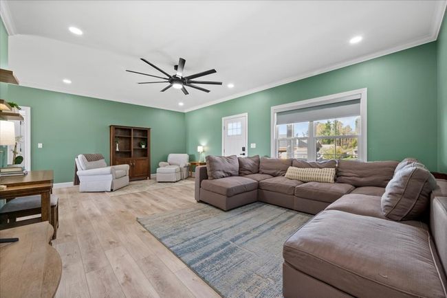 12119 Lasalle Ct, House other with 5 bedrooms, 4 bathrooms and 2 parking in Glade Spring VA | Image 8