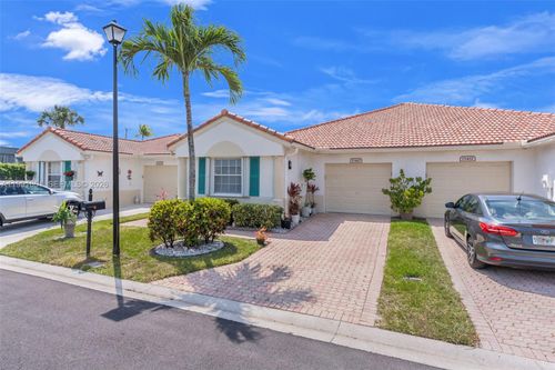 15465 Lake Magnolia Pl, Delray Beach, FL, 33484-4634 | Card Image