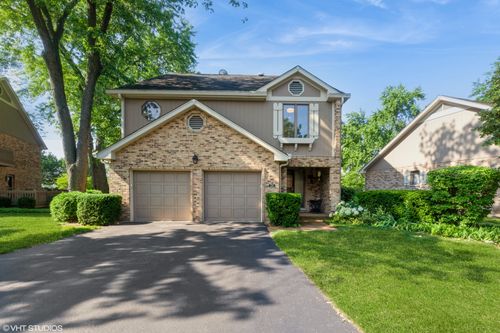 134 Country Club Dr, Bloomingdale, IL, 60108-1265 | Card Image