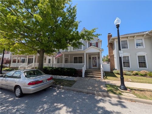 1958 E 84th St, Cleveland, OH, 44103-4264 | Card Image