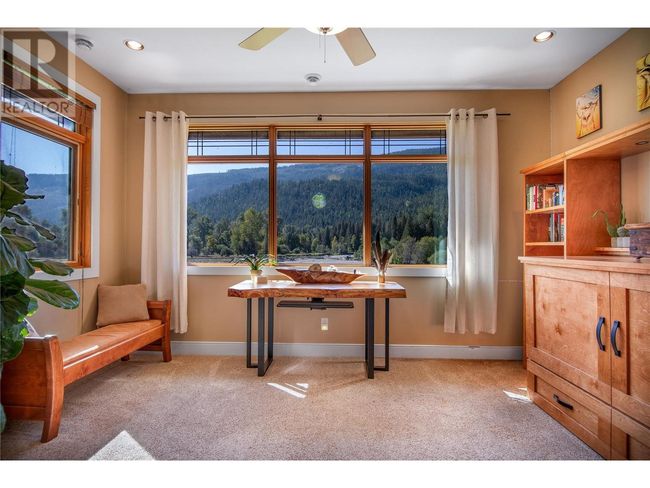 2388 Lawrence Rd, House other with 3 bedrooms, 3 bathrooms and 20 parking in Lumby BC | Image 35