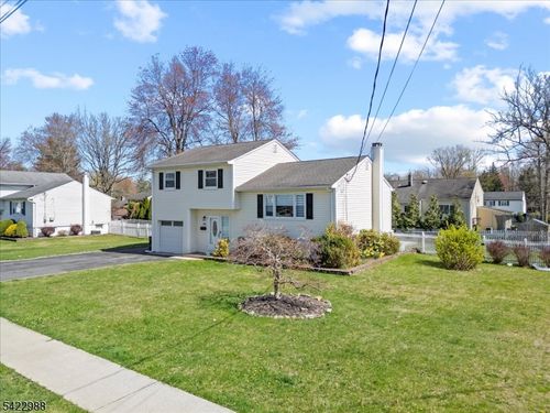 44 Francine Ave, West Caldwell, NJ, 07006-7232 | Card Image