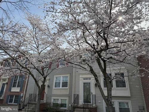 871 Chestnutview Ct, CHESTNUT HILL COVE, MD, 21226-1761 | Card Image