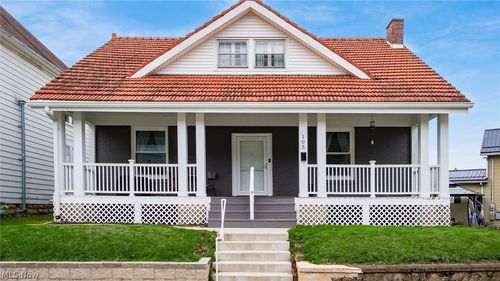 105 S State St, Crooksville, OH, 43731-1326 | Card Image