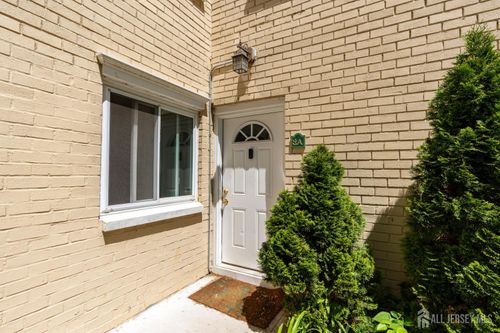 apt-8a-18 Lake Ave, East Brunswick, NJ, 08816-1875 | Card Image