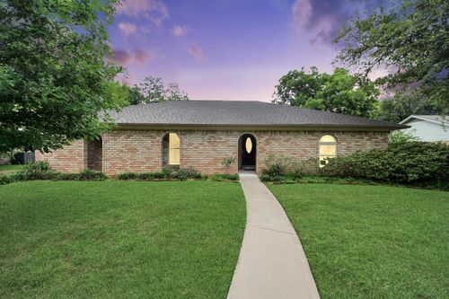 333 W Castle Harbour Dr, Friendswood, TX, 77546-5619 | Card Image