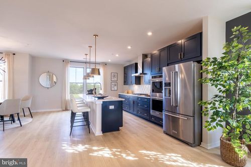 19750 Misty Moss Sq, Ashburn, VA, 20147 | Card Image