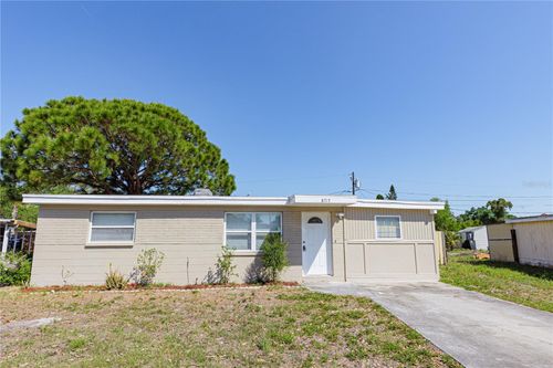 8717 91st Ter, Seminole, FL, 33777-3206 | Card Image