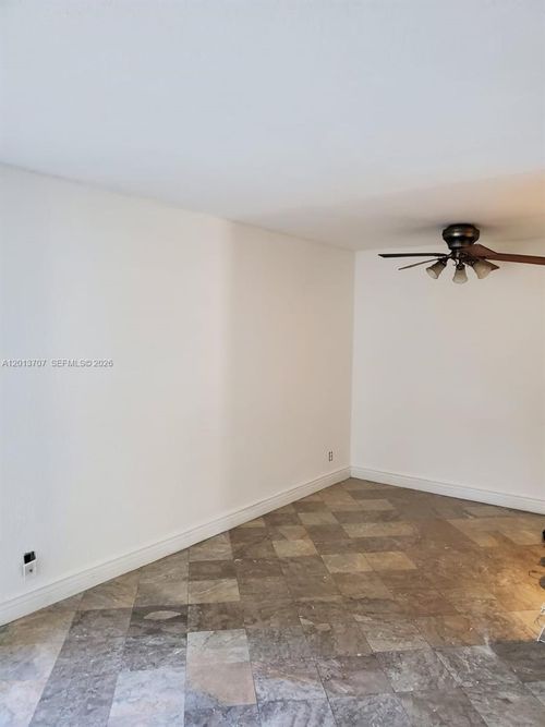124e-3015 Nw 118th Dr, Coral Springs, FL, 33065-3354 | Card Image