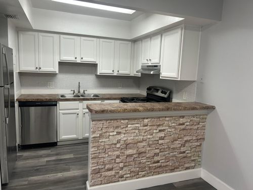 3232 Nw 84th Avenue, Sunrise, FL, 33351 | Card Image