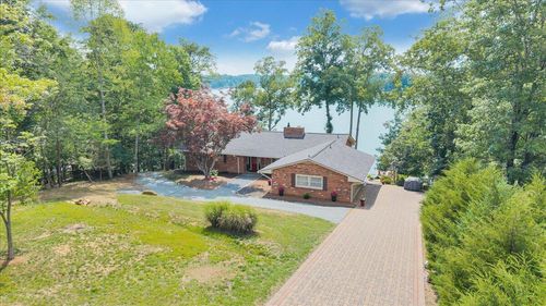 1080 Forest Way Cir, Moneta, VA, 24121-2931 | Card Image
