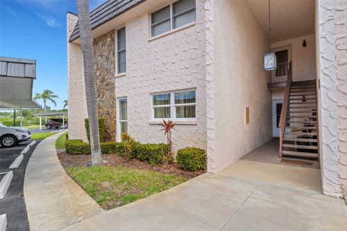117-117 Fernwood Cir, SEMINOLE, FL, 33777-4856 | Card Image