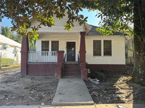 672 Bowden St, Macon, GA, 31201-2426 | Card Image