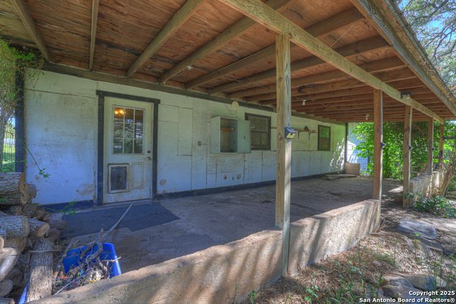 500 Line Camp Loop, House other with 3 bedrooms, 3 bathrooms and null parking in Spring Branch TX | Image 37