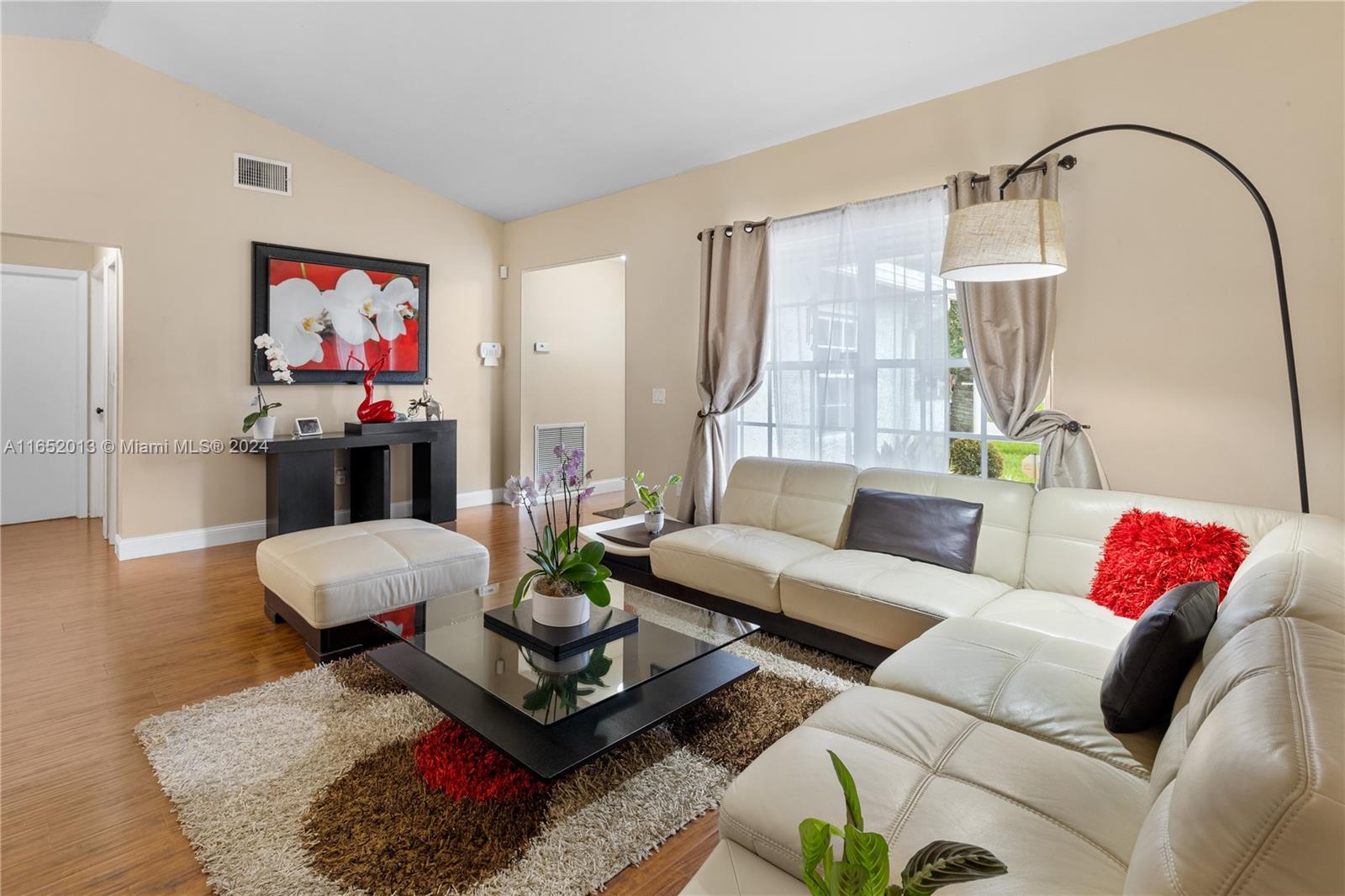 8th St, Pembroke Pines, FL 33024