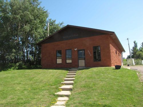 4303 and 4301 49 Street, Innisfail, AB, T4G1S6 | Card Image