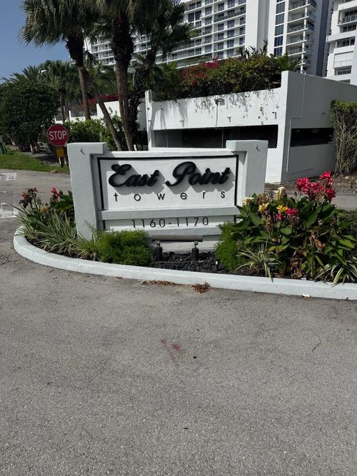 315-1160 N Federal Hwy, Fort Lauderdale, FL, 33304-1412 | Card Image