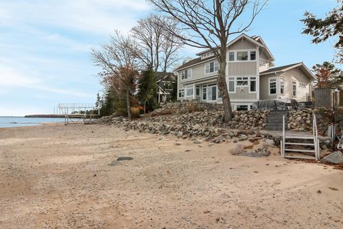 2755 Shore Wood Dr, Traverse City, MI, 49686-9600 | Card Image