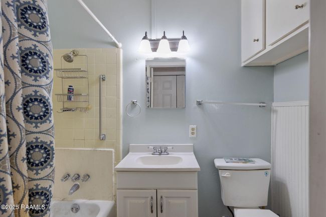 9-web-or-mls-201 S College Dr 107-9 | Image 10