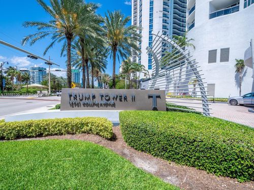 2504-15901 Collins Ave, Sunny Isles Beach, FL, 33160-4719 | Card Image