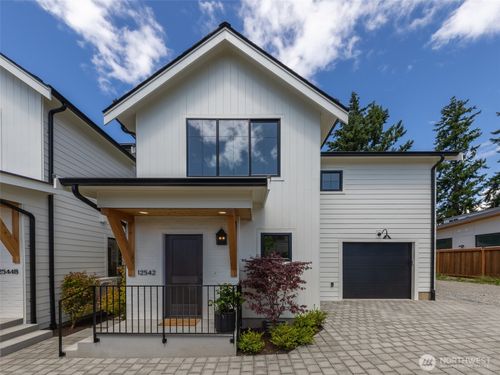 12542 2nd Ave Nw, Seattle, WA, 98177-4407 | Card Image