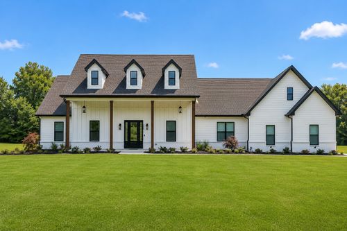102 Silver Dollar St, Lascassas, TN, 37085-4650 | Card Image