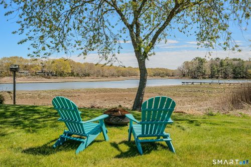 21 Hefflon Farm Rd, Old Lyme, CT, 06371-2623 | Card Image