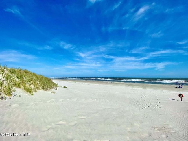 Sunset Beach, boat launch waterfront park within 5 minutes | Image 76