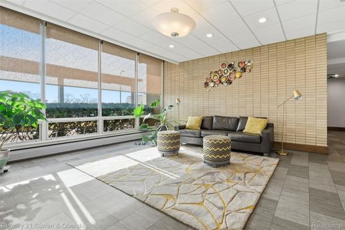 apt-112-8900 E Jefferson Ave, Detroit, MI, 48214-2930 | Card Image