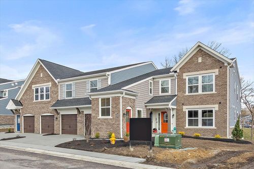 13-302-532 Foxhill Dr, Crescent Springs, KY, 41017-1578 | Card Image