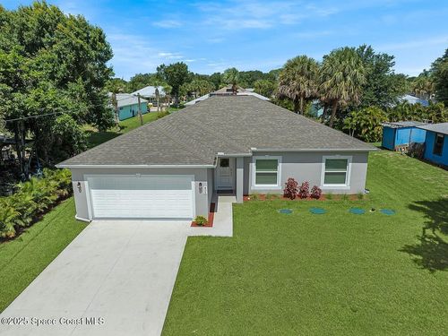 805 Barber St, SEBASTIAN, FL, 32958-4867 | Card Image